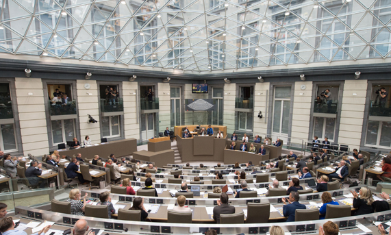 Het Vlaams Regeerakkoord Gewikt En Gewogen - Samana Versterkt Chronisch ...